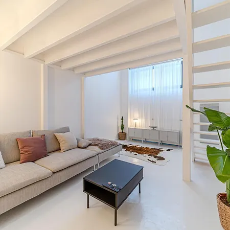 Lejlighed Charming Renovated Pied-a-terre Saxe Gambetta *